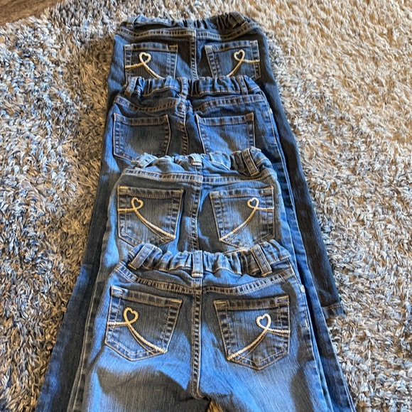 Children’s Place Blue Jeans - Picture 5 of 5